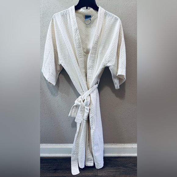 Bernard Company Spa Robe Waffle Cotton Based White Beauty One Size Luxury - Picture 2 of 9